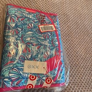 Lilly Pulitzer Hanging Valet Case